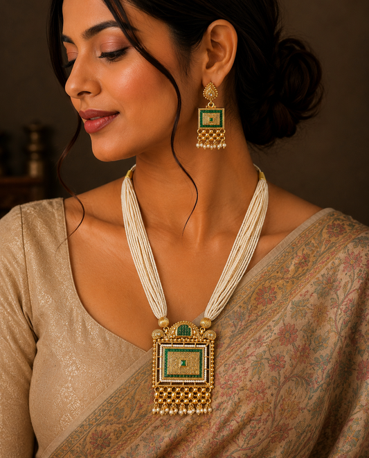 Emerald Rajwada Pearl Statement Necklace Set