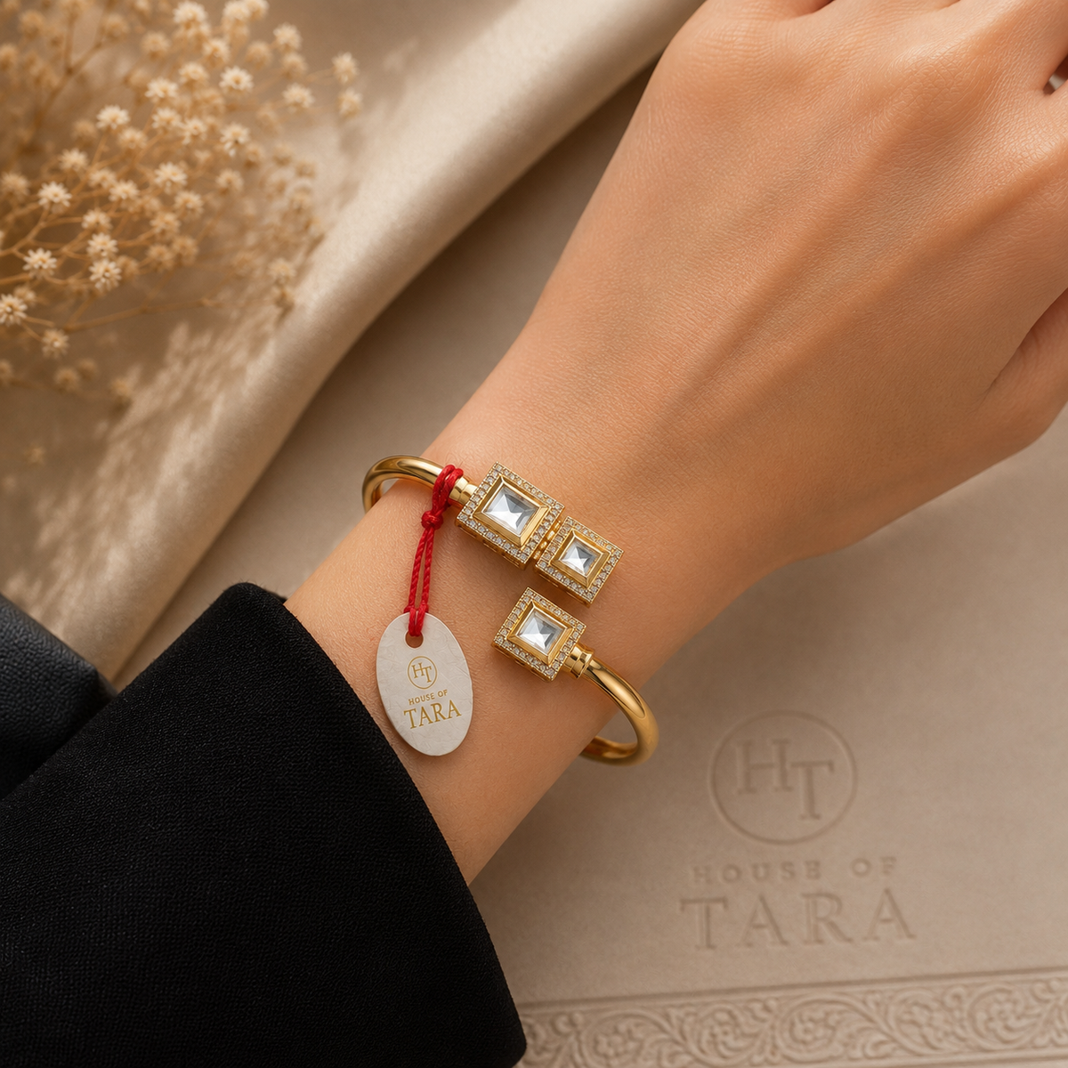 Geometric Kundan Cuff Bracelet