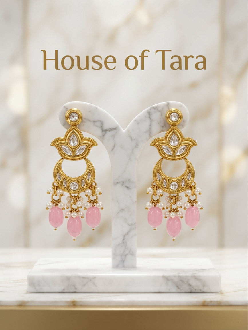 Gulnaar Kundan Necklace Set