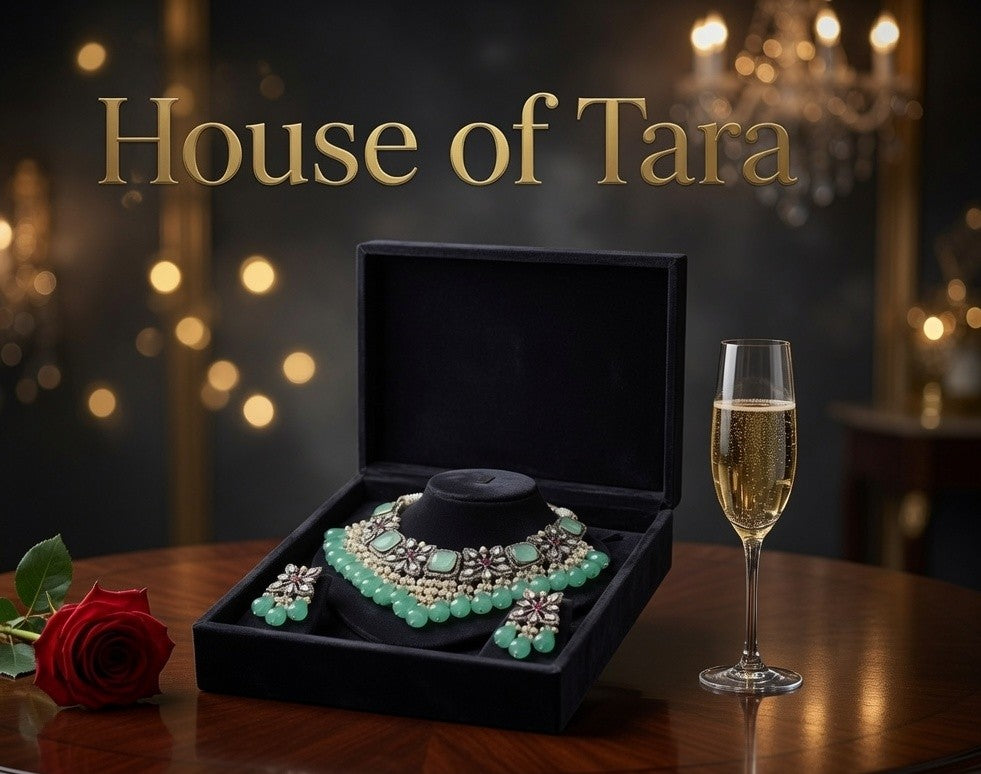 Zaria Emerald Statement Choker Set