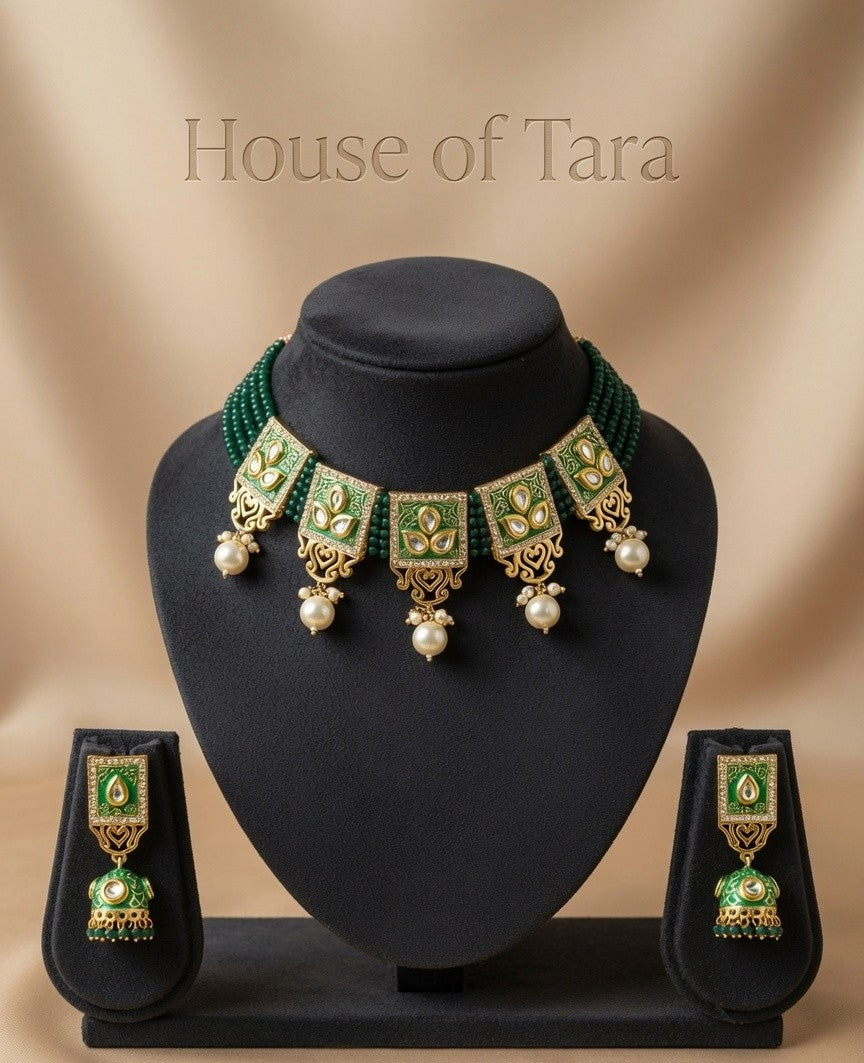 Meher Emerald Necklace Set