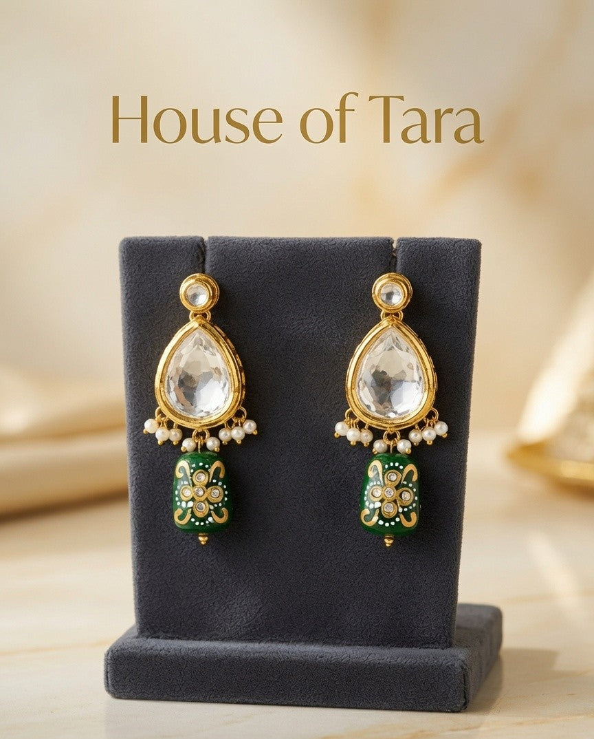 Emerald Aura Kundan Necklace Set